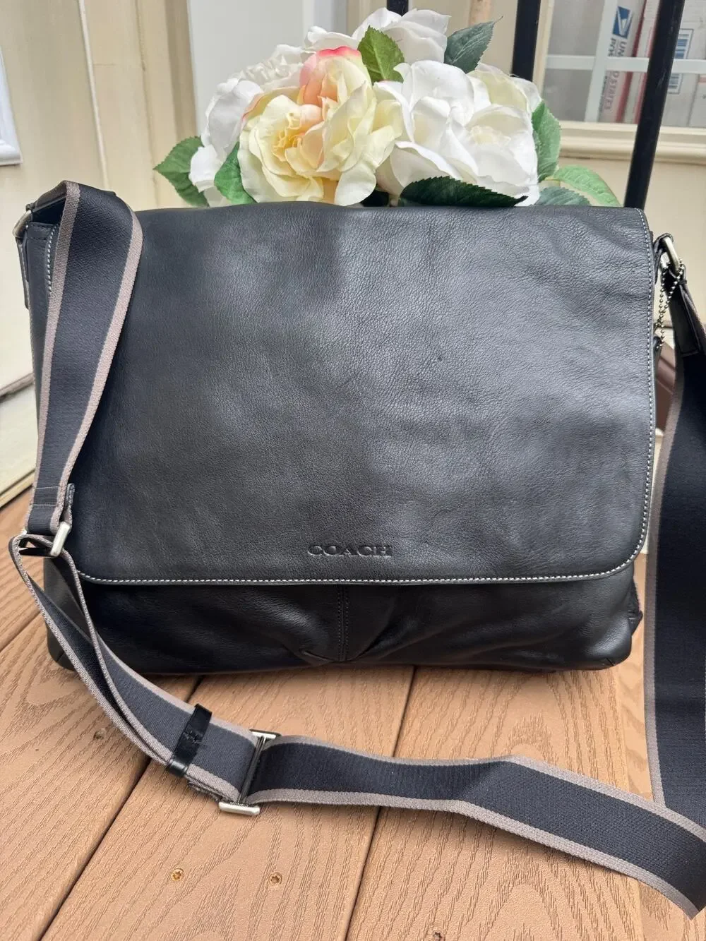 Coach HERITAGE LEATHER MESSENGER (COACH F70556) SILVER/BLACK (210